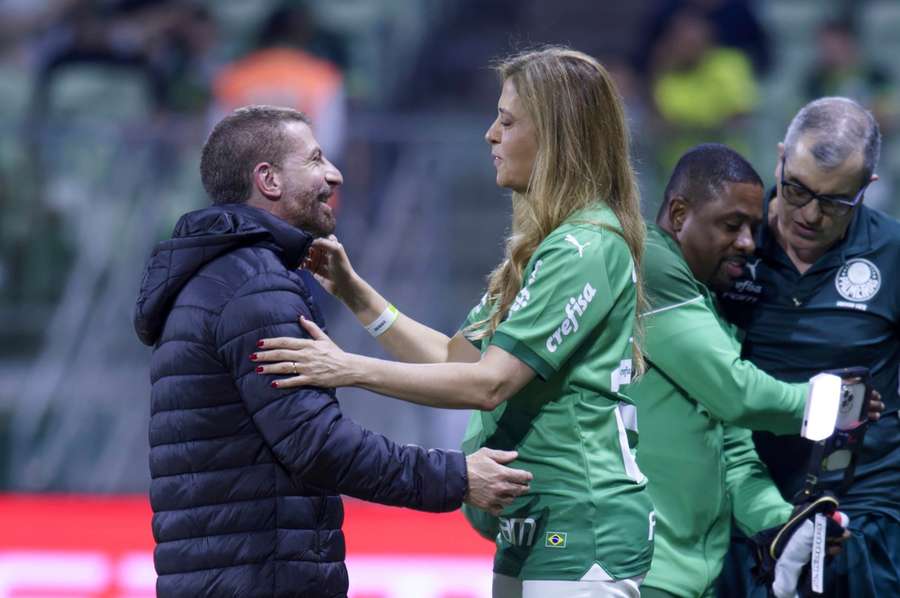Pedrinho e Leila Pereira no Palmeiras - Vasco