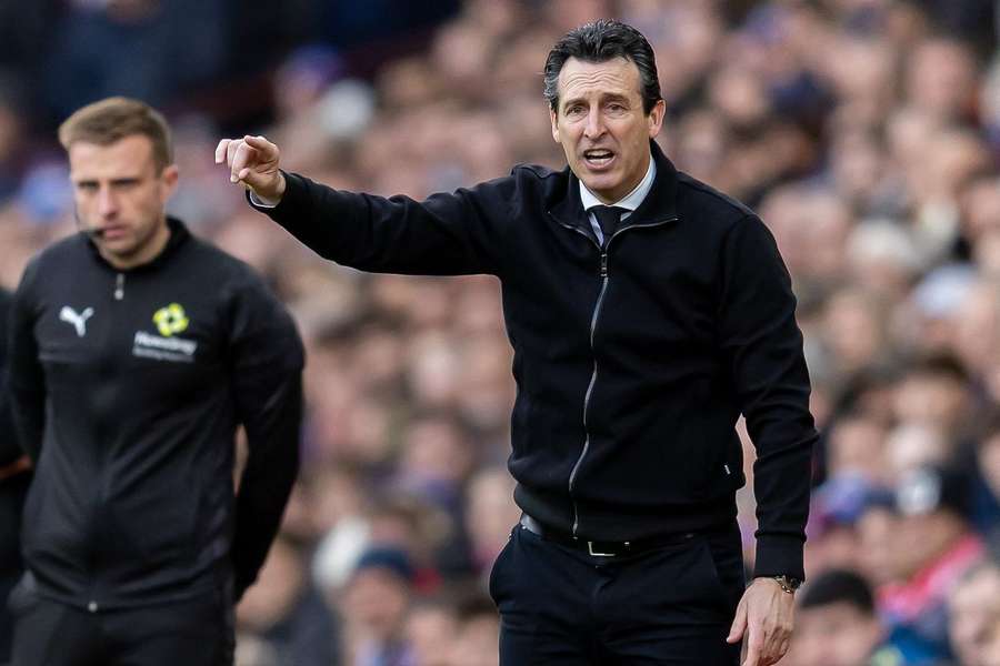 Unai Emery, treinador do Aston Villa