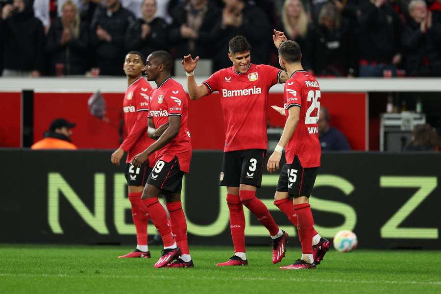 Leverkusen v lize zvítězil potřetí za sebou.