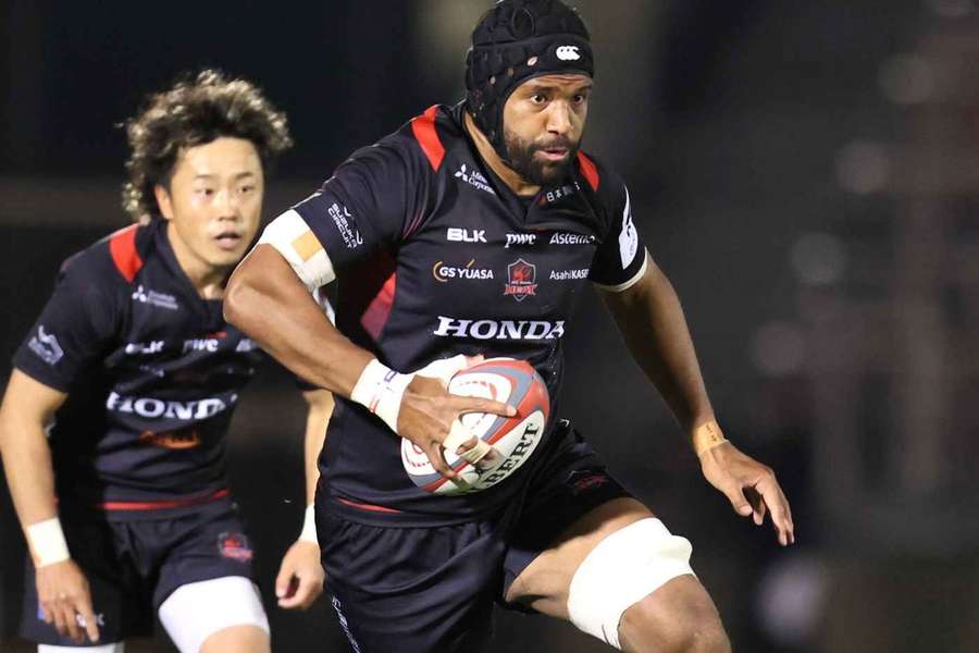 Fiji captain shrugs off chairman's criticism ahead of England clash Fiji captain shrugs off chairman's criticism ahead of England clash