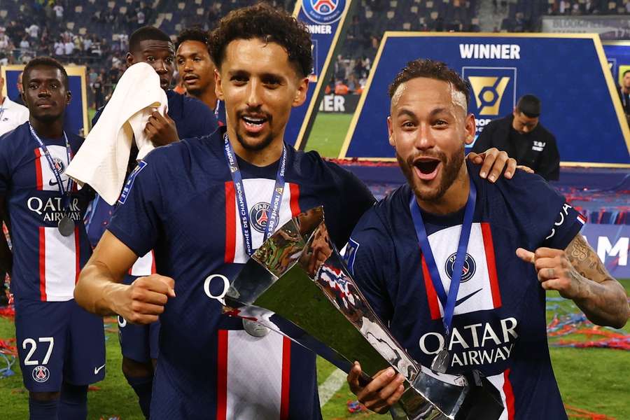 Neymar se v superpoháru trefil hned dvakrát.