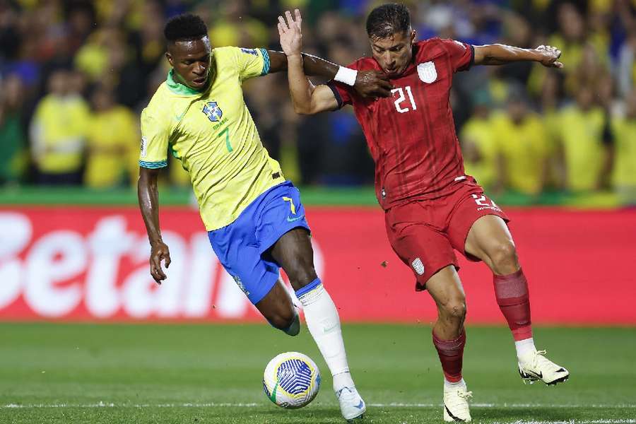 Vinicius Junior in azione contro l'Ecuador, venerdì scorso (6)