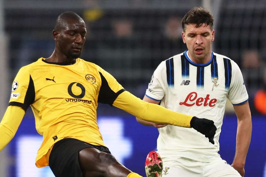 Borussia Dortmund venceu Atalanta por 2 a 0 na ida Borussia Dortmund venceu Atalanta por 2 a 0 na ida