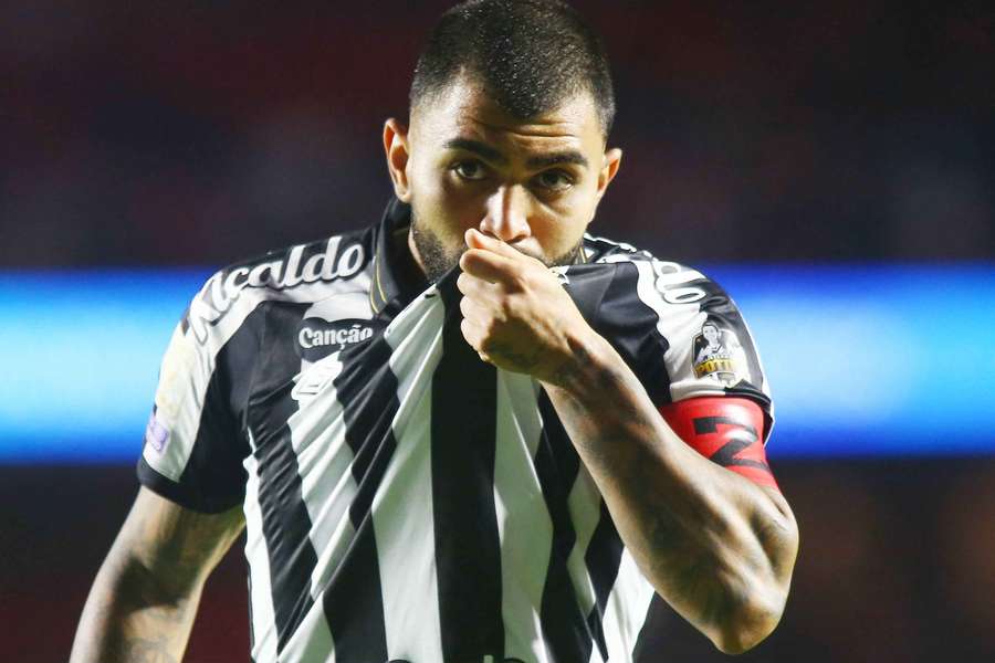 Contra o São Paulo, Gabigol fez os dois gols do Santos no Morumbi Contra o São Paulo, Gabigol fez os dois gols do Santos no Morumbi