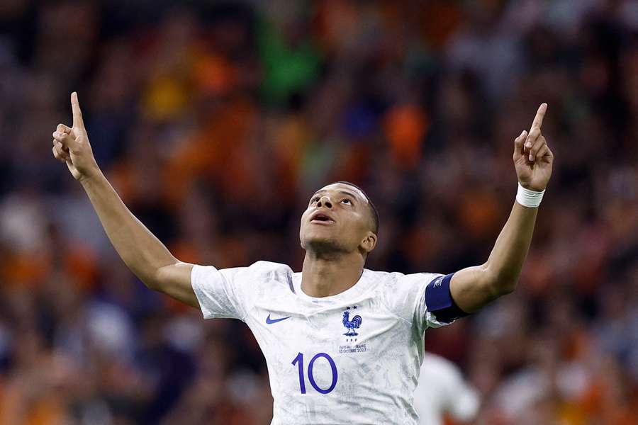 Mbappe a ajuns la 42 de goluri marcate pentru Fran'a