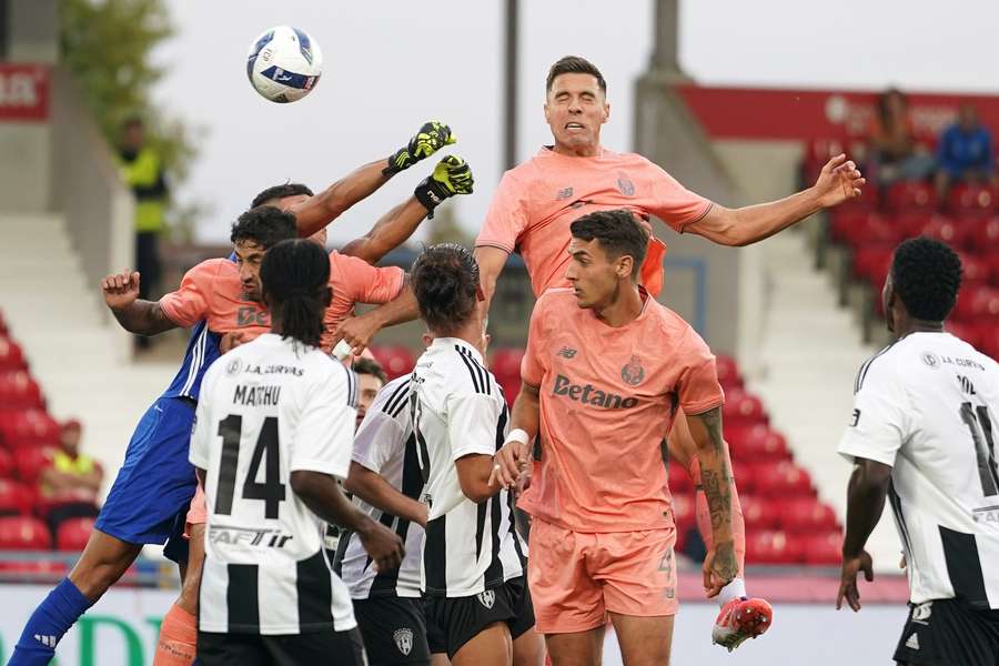 Bednarek strzelił pierwszego gola dla FC Porto i przyczynił się do awansu w Pucharze Portugalii