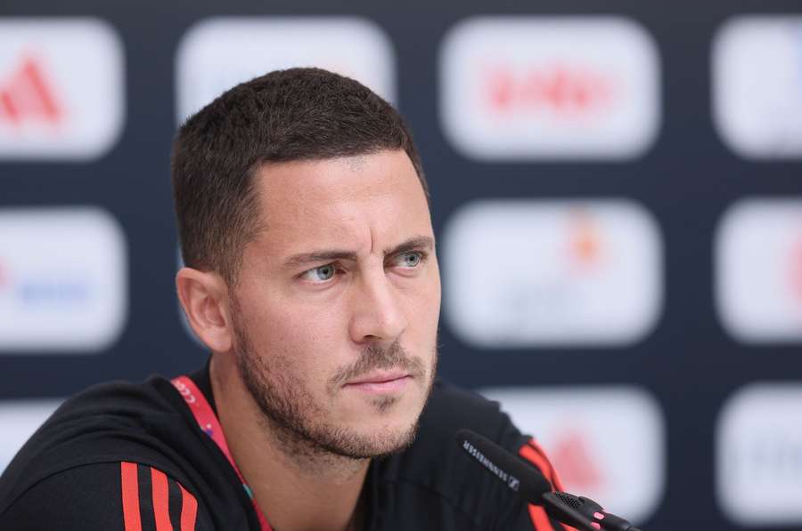 Hazard durante la rueda de prensa.