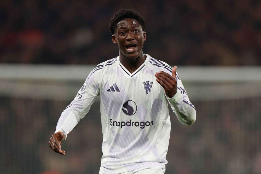 Kobbie Mainoo vai renovar contrato até 2031 Kobbie Mainoo vai renovar contrato até 2031