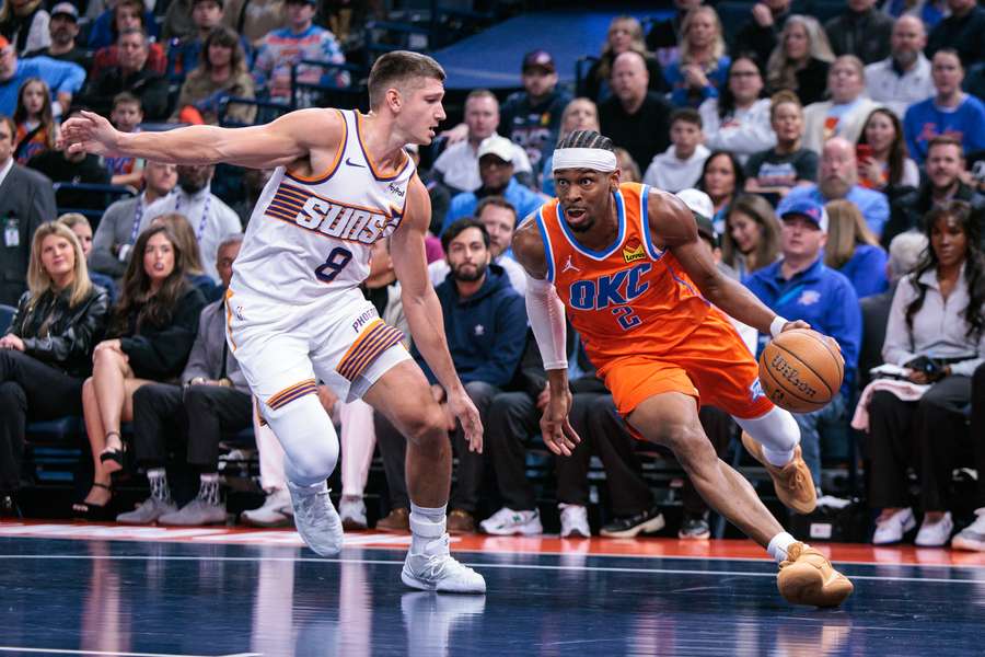 Shai Gilgeous-Alexander led the Oklahoma City Thunder to a rout of the Phoenix Suns to reach the semi-finals of the NBA Cup Shai Gilgeous-Alexander led the Oklahoma City Thunder to a rout of the Phoenix Suns to reach the semi-finals of the NBA Cup