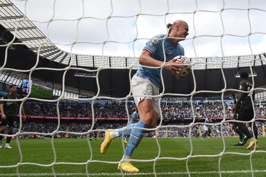 City assume liderança com gol de Haaland e Chelsea chega ao G4