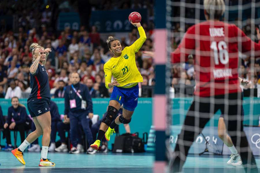 Brasil parou em time que chegou ao pódio nas últimas quatro edições dos Jogos