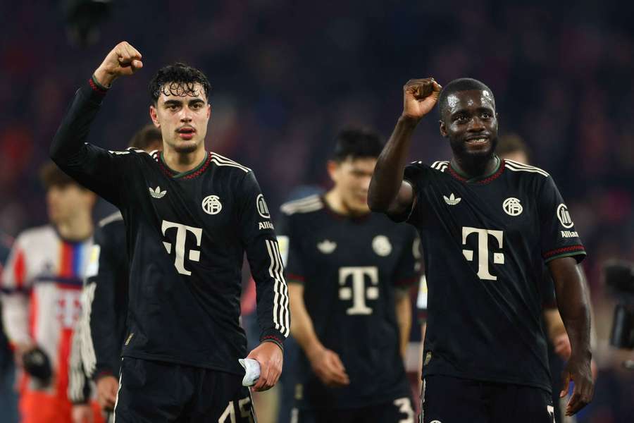 Upamecano (r.) soll die Verlängerung aus eigener Initiative angestoßen haben