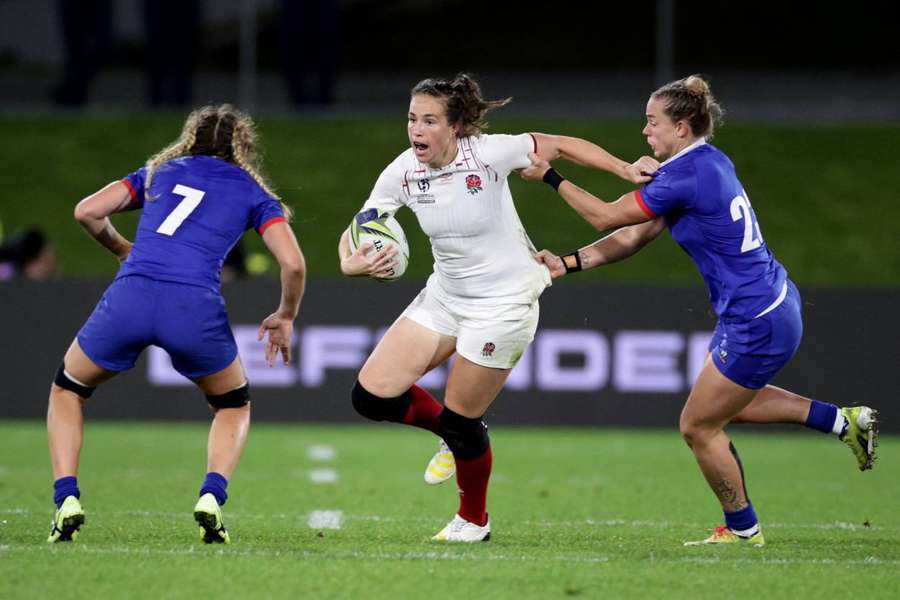 Scarratt leads England to hard-fought win over France