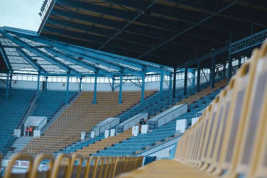 Stadion Na Stínadlech.