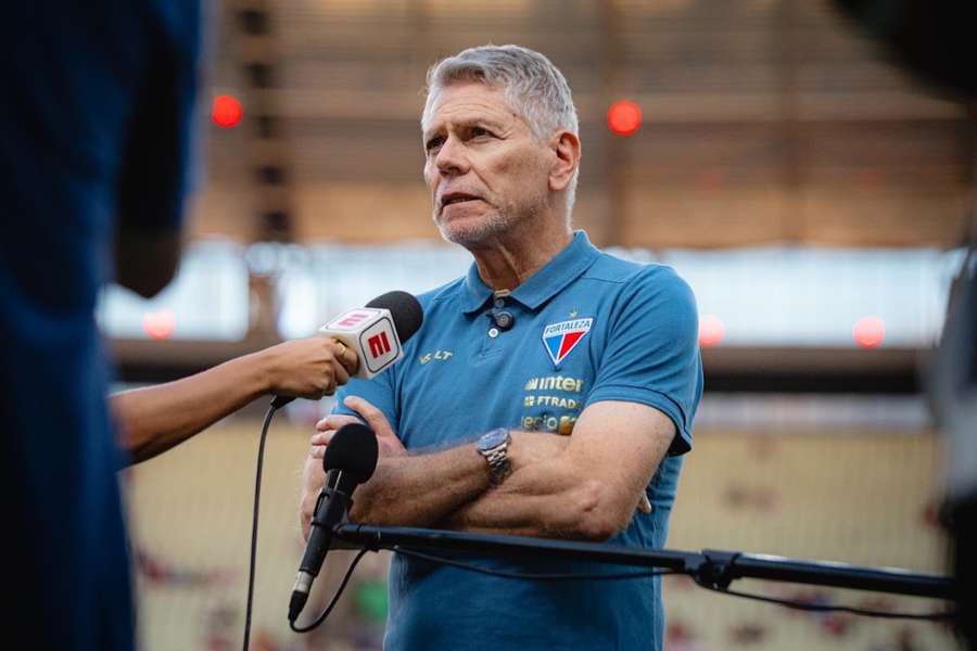 Paulo Autuori, técnico do Fortaleza Paulo Autuori, técnico do Fortaleza