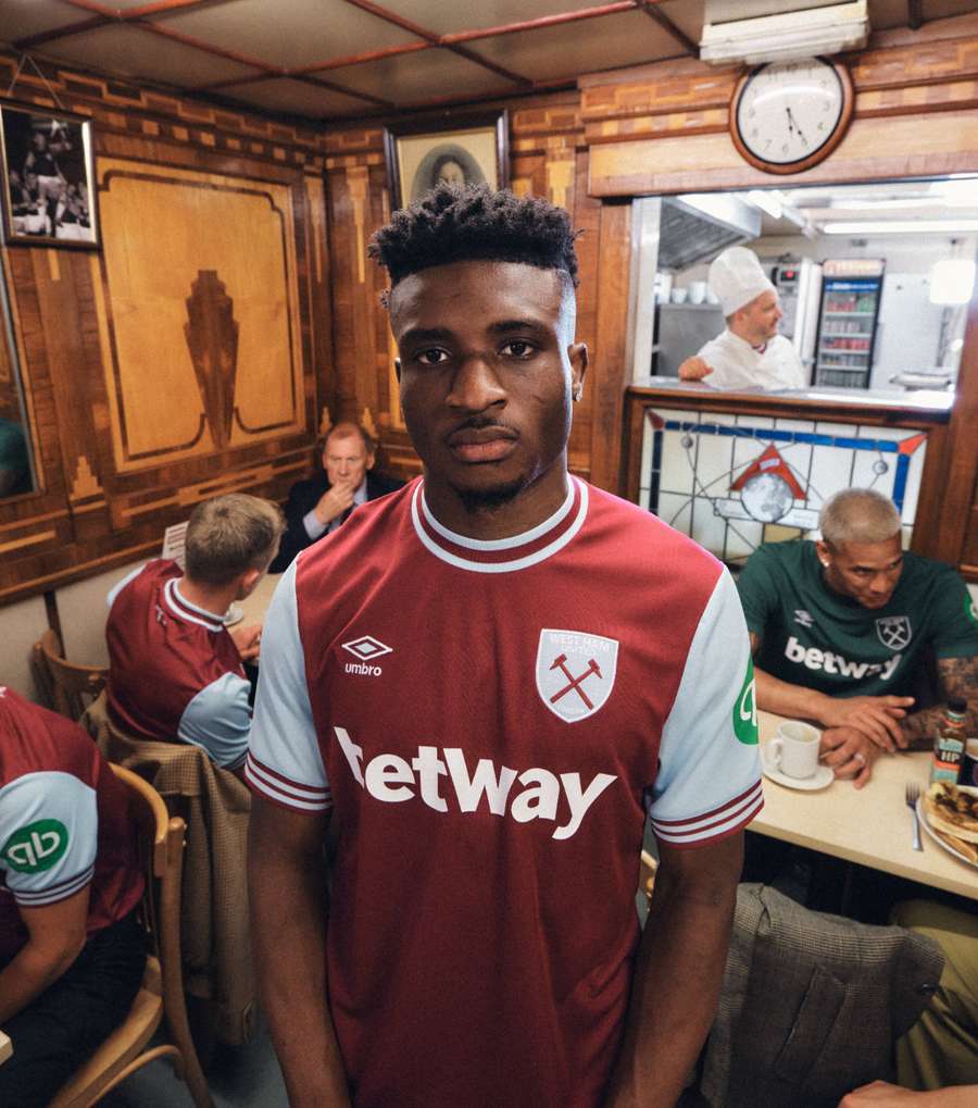 West Ham home kit