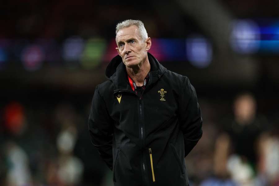 Rob Howley has immediately left the Wales camp 