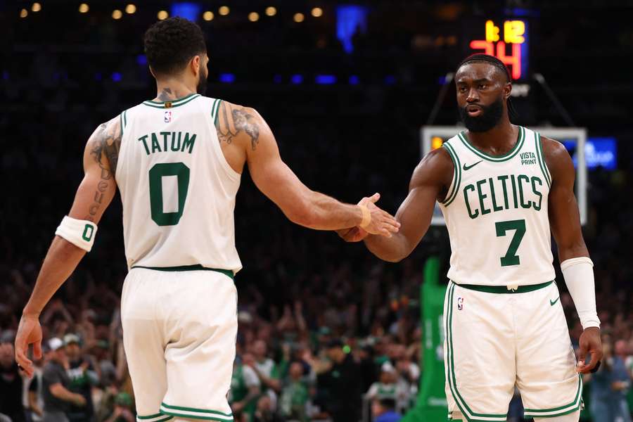 Jaylen Brown en Jayson Tatum waren belangrijk voor de Celtics