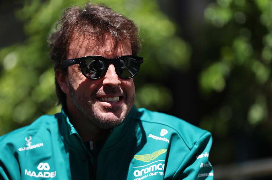 Fernando Alonso, sonriente antes del inicio del Gran Premio de Canadá Fernando Alonso, sonriente antes del inicio del Gran Premio de Canadá