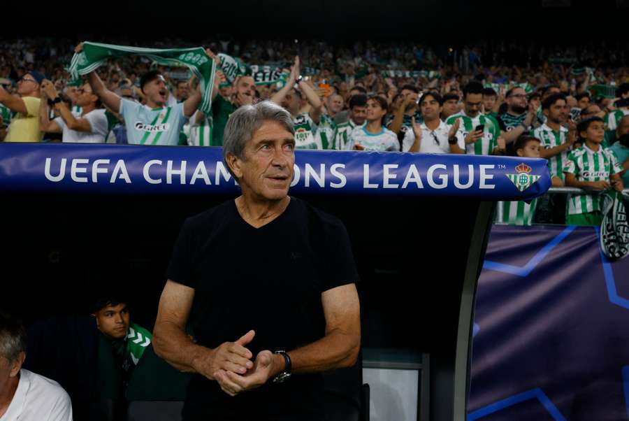 Pellegrini, antes del partido contra el Oporto Pellegrini, antes del partido contra el Oporto