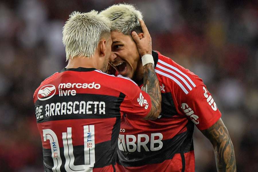 Flamengo conseguiu manter importantes peças ofensivas