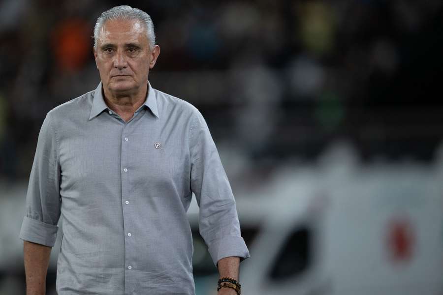 Tite poderá comandar Botafogo contra a Chapecoense Tite poderá comandar Botafogo contra a Chapecoense