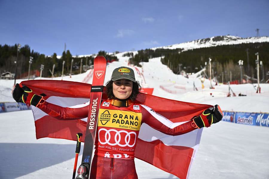 SkiFlash: Scheib holt RTL-Kugel, Kriechmayr beendet Abfahrtsflaute