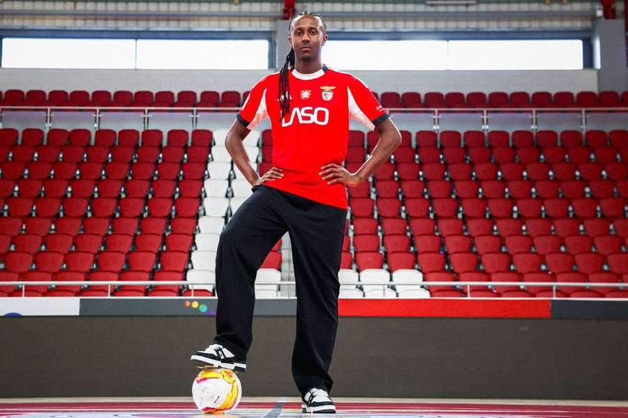 Silvestre Ferreira ficou ligado ao Benfica até 2029