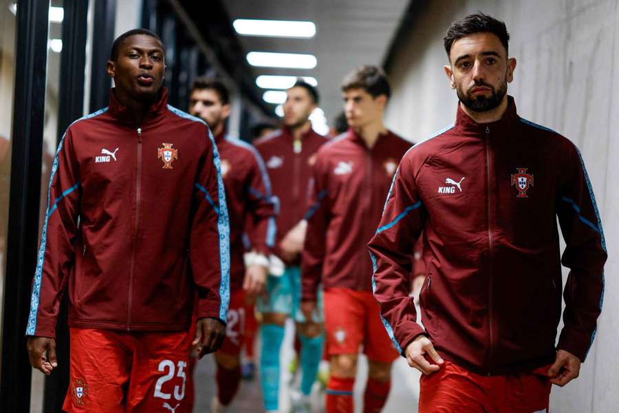 Bruno Fernandes e Nuno Mendes ao serviço da Seleção Bruno Fernandes e Nuno Mendes ao serviço da Seleção