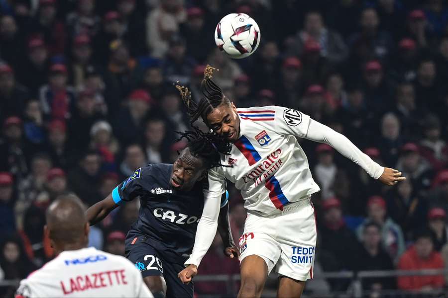 Olympique Marsylia pokonuje Lyon i przesuwa się na drugie miejsce w Ligue1