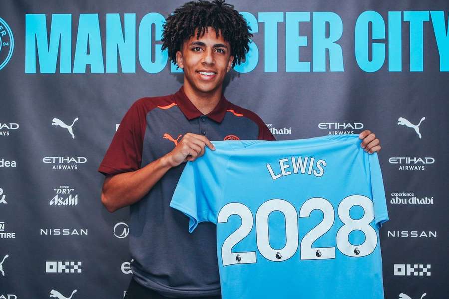 Rico Lewis vai ficar ligado até 2028