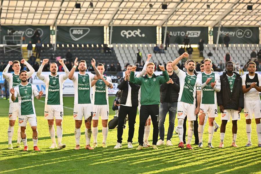Pro Jablonec to bude deváté finále poháru, Karvinou čeká premiéra. Pro Jablonec to bude deváté finále poháru, Karvinou čeká premiéra.