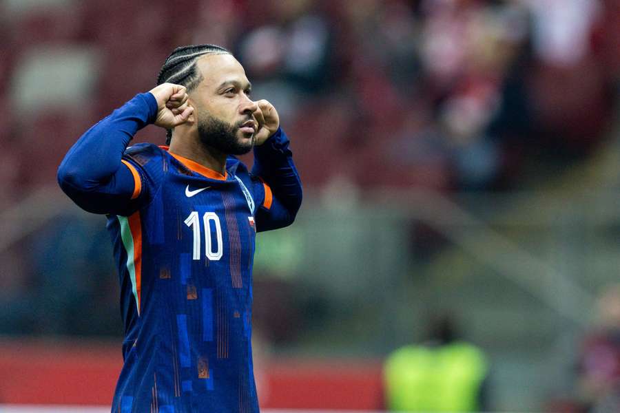 Memphis voltou a balançar as redes pela seleção holandesa