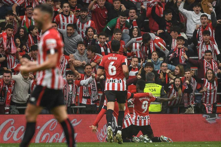 Iñaki Williams bisou no triunfo do Athletic Bilbao sobre a Real Sociedad