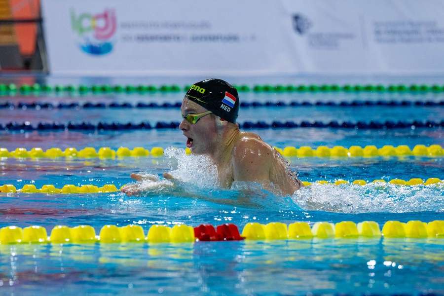 Europeus Open de natação paralímpica reúnem 425 nadadores