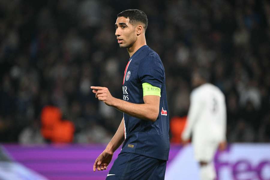 Achraf Hakimi contra o Aston Villa