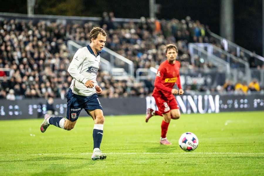 AGF's Norwegian playmaker Kristian Arnstad in action during the game against FC Nordsjaelland