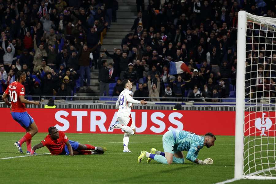 Lyon învinge FCSB cu 4-0 pe OL Stadium