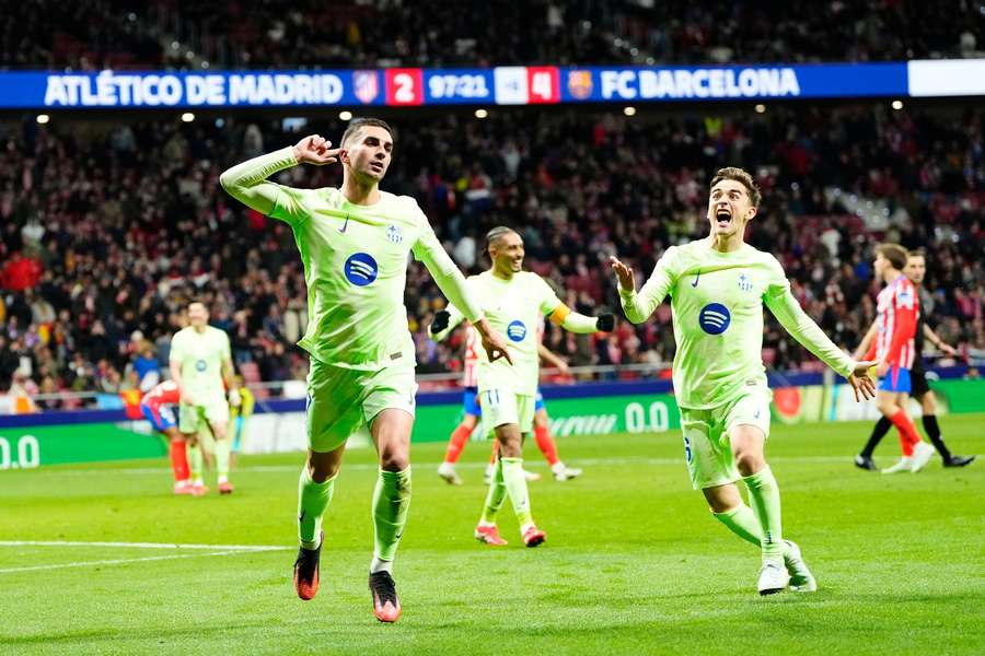 Torres (l.) sorgte für die späte Entscheidung