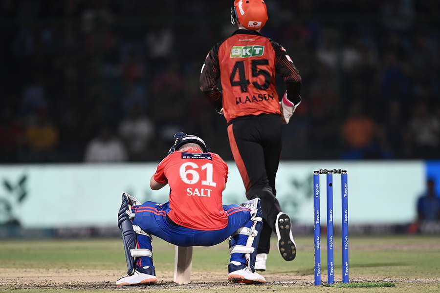 Hyderabad down Delhi in IPL despite Marsh's all-round show