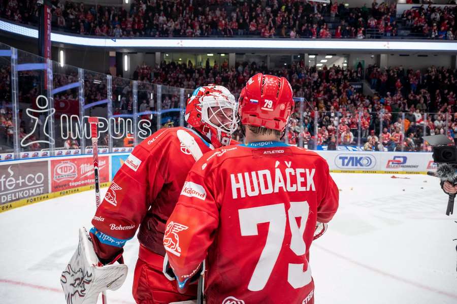 Hudáček vyfasoval za faul na Sedláka stopku na tři zápasy.