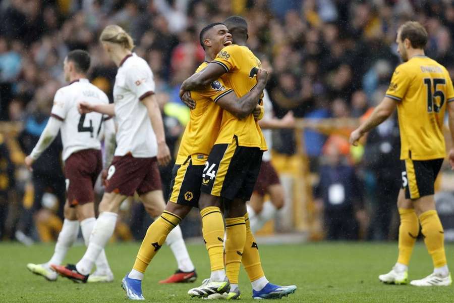 Wolves celebrate after scoring against Man City 