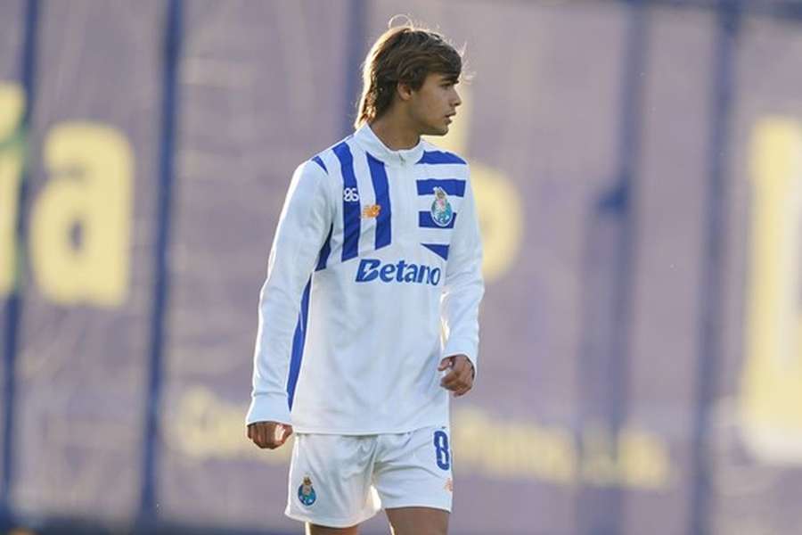 Rodrigo Mora lesionou-se no aquecimento antes do jogo com o Arouca