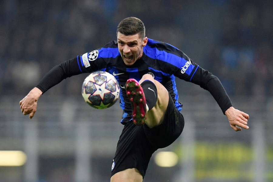 Gosens pomógł Interowi wygrać dwa Puchary Włoch i Superpuchar Włoch.