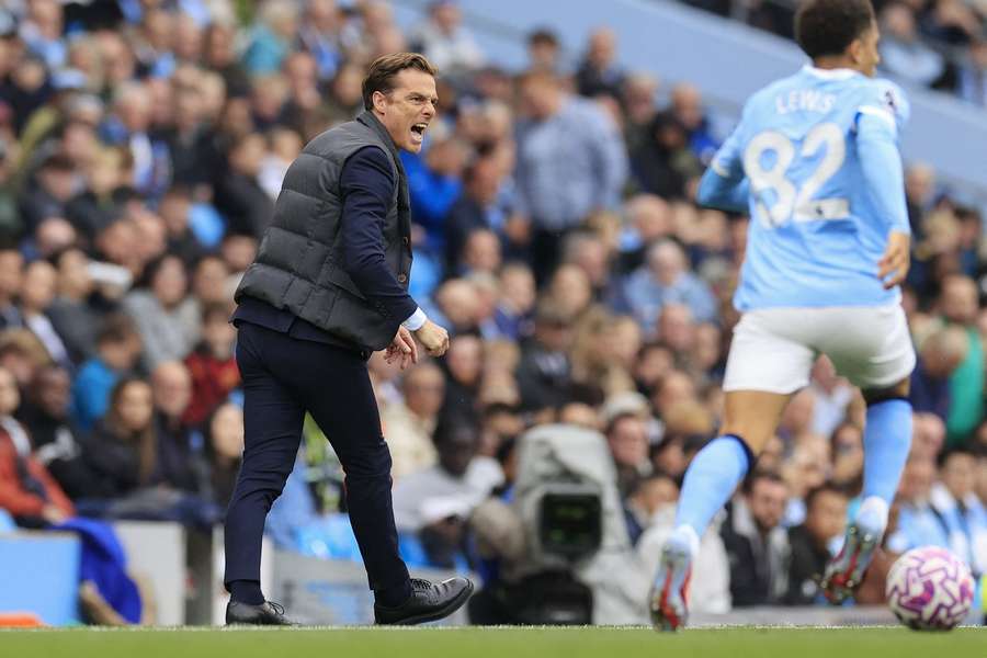 Burnley boss Parker: Man City scoreline unfair to us Burnley boss Parker: Man City scoreline unfair to us