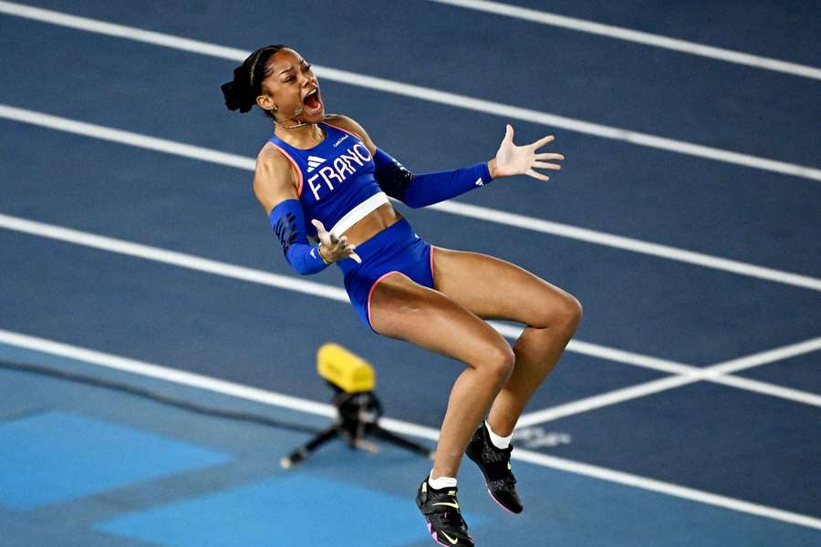 Bonnin equalled compatriot Guillon-Romarin's French national record