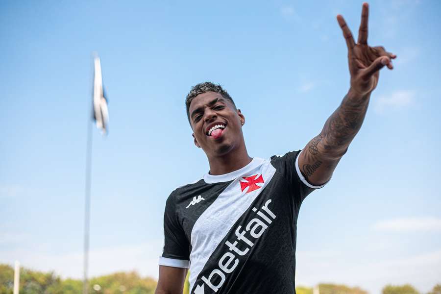 Emerson Rodríguez vestirá a camisa 17 no Vasco