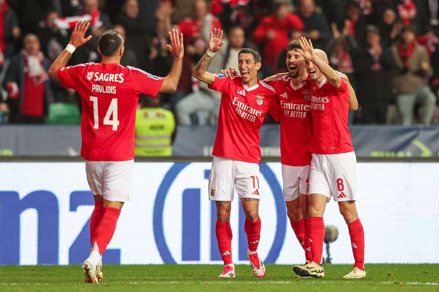 Benfica venceu o SC Braga por 3-0 em Leiria