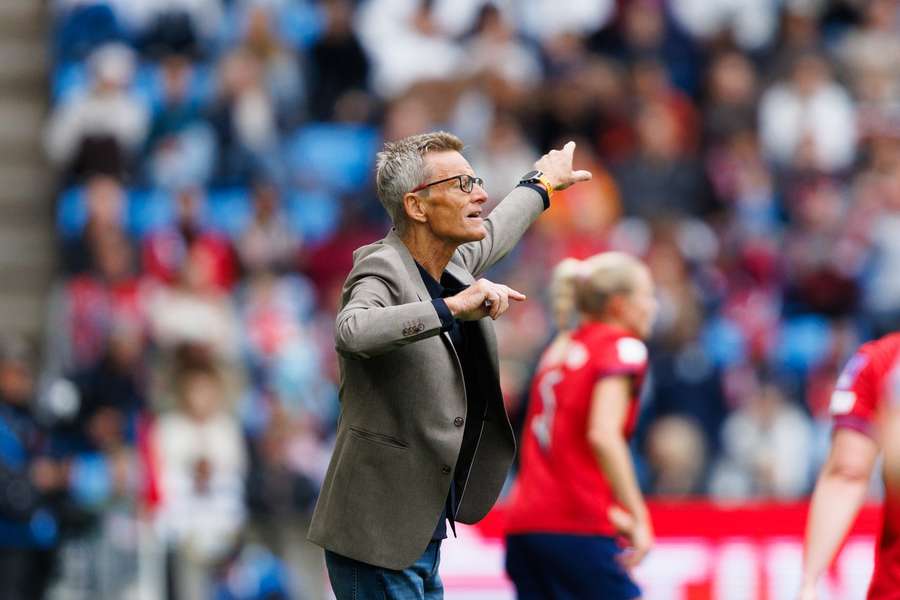 Lars Söndergaard Lars Söndergaard