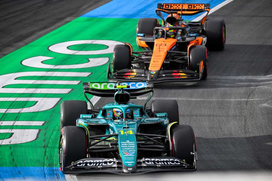 Alonso, por delante de Piastri Alonso, por delante de Piastri